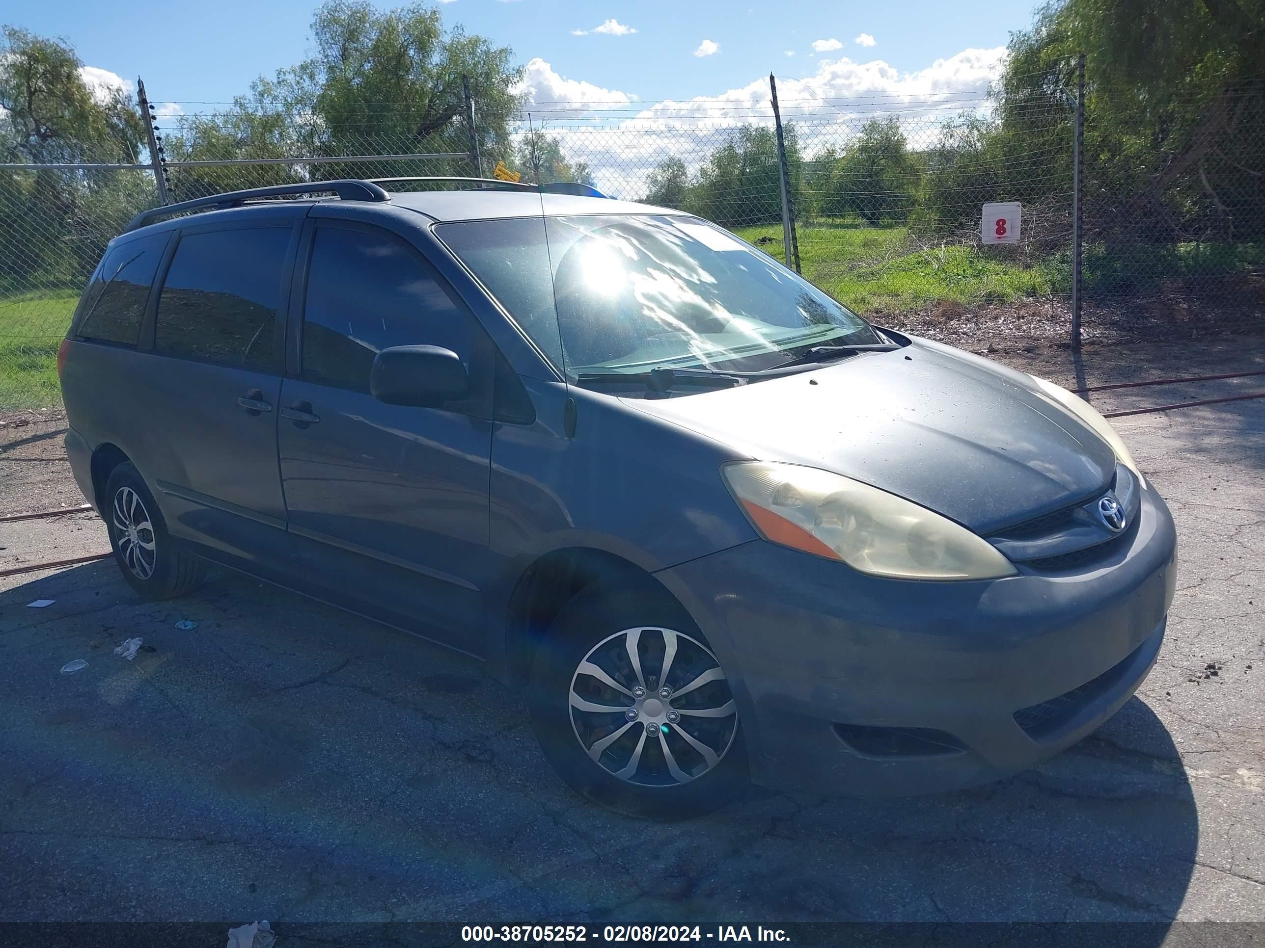 toyota sienna 2006 5tdza23c06s433085