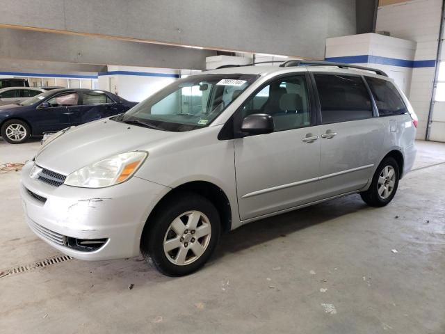 toyota sienna ce 2004 5tdza23c14s058594