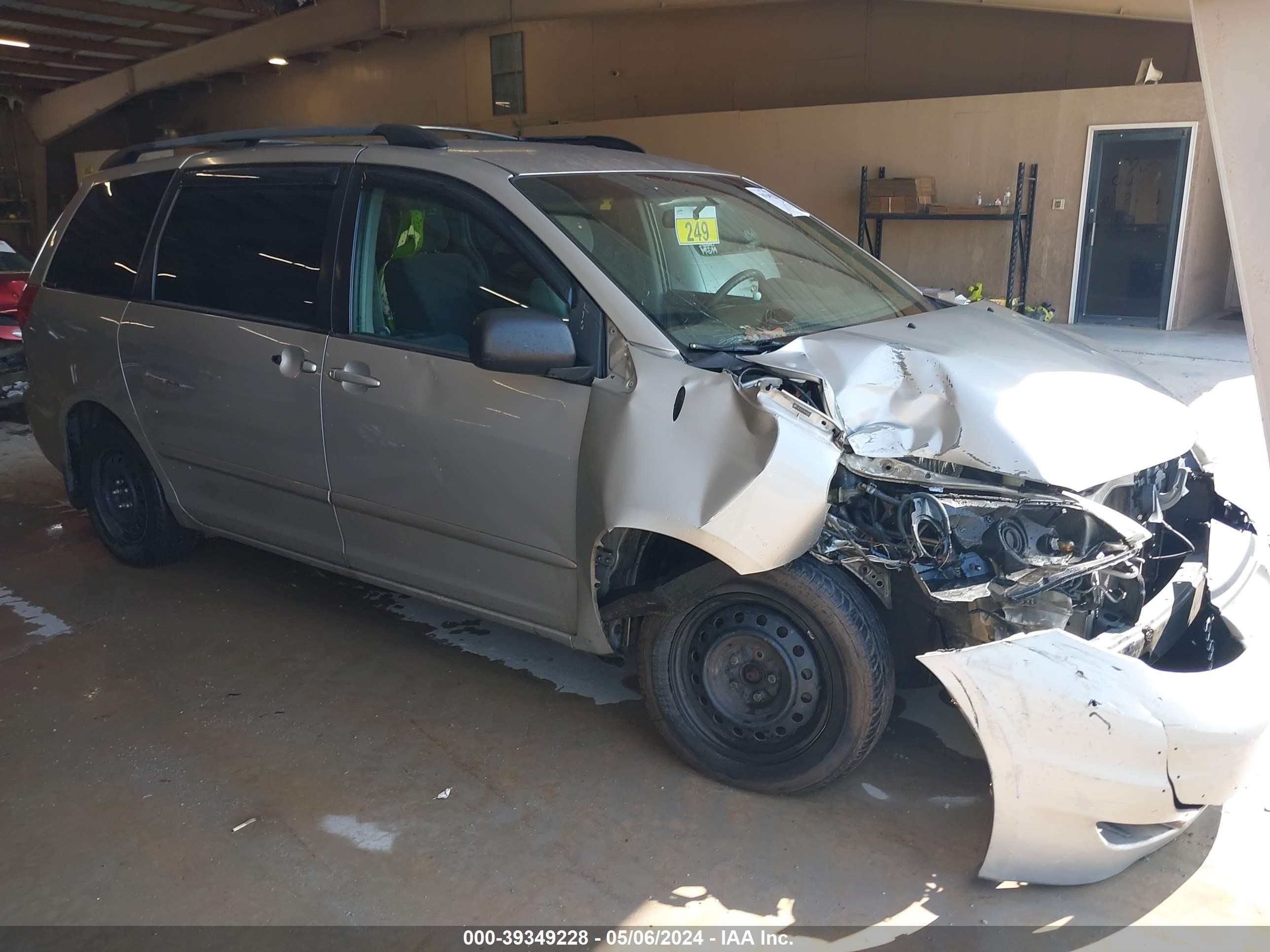 toyota sienna 2006 5tdza23c16s440823