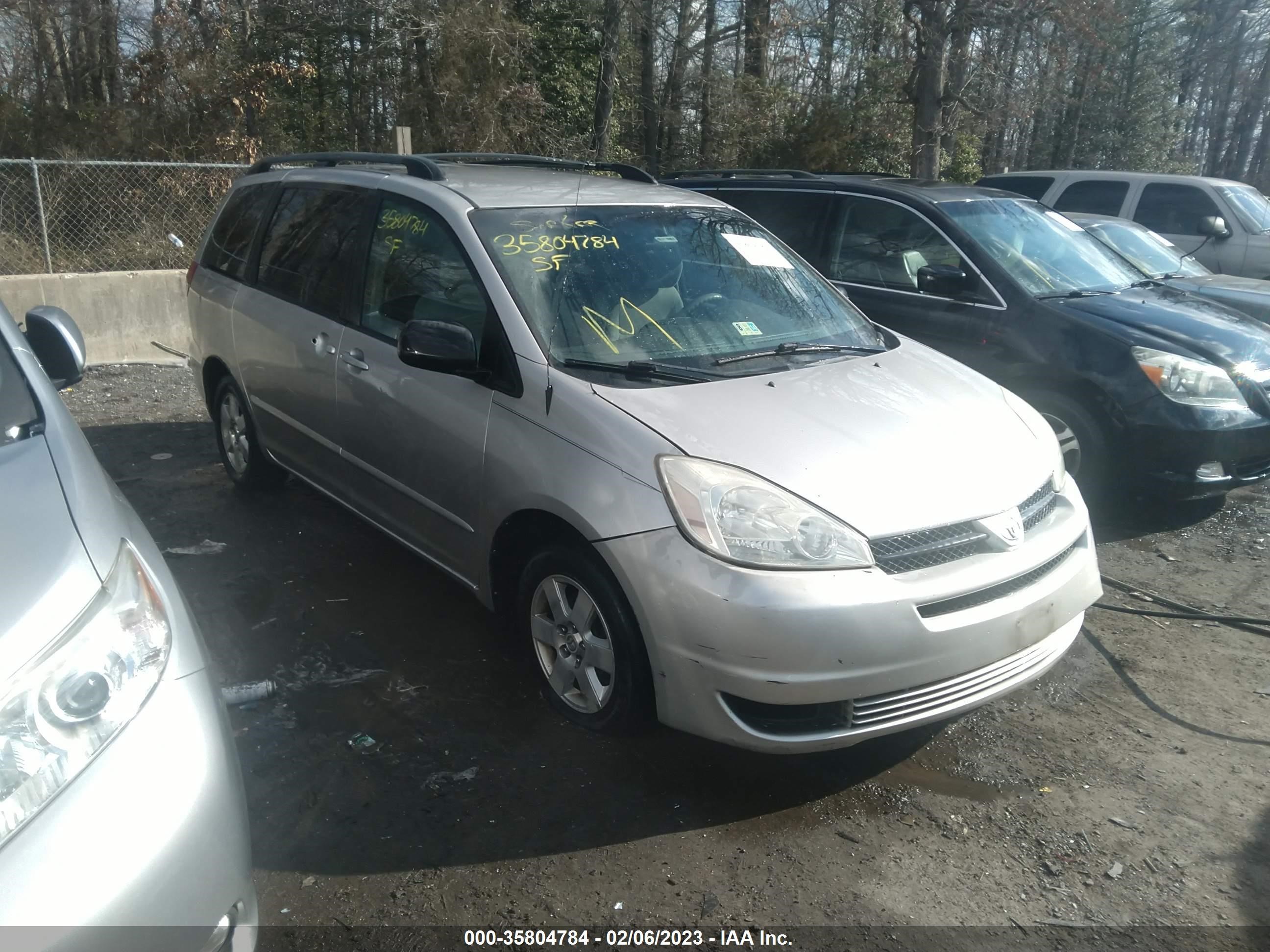 toyota sienna 2004 5tdza23c24s007072