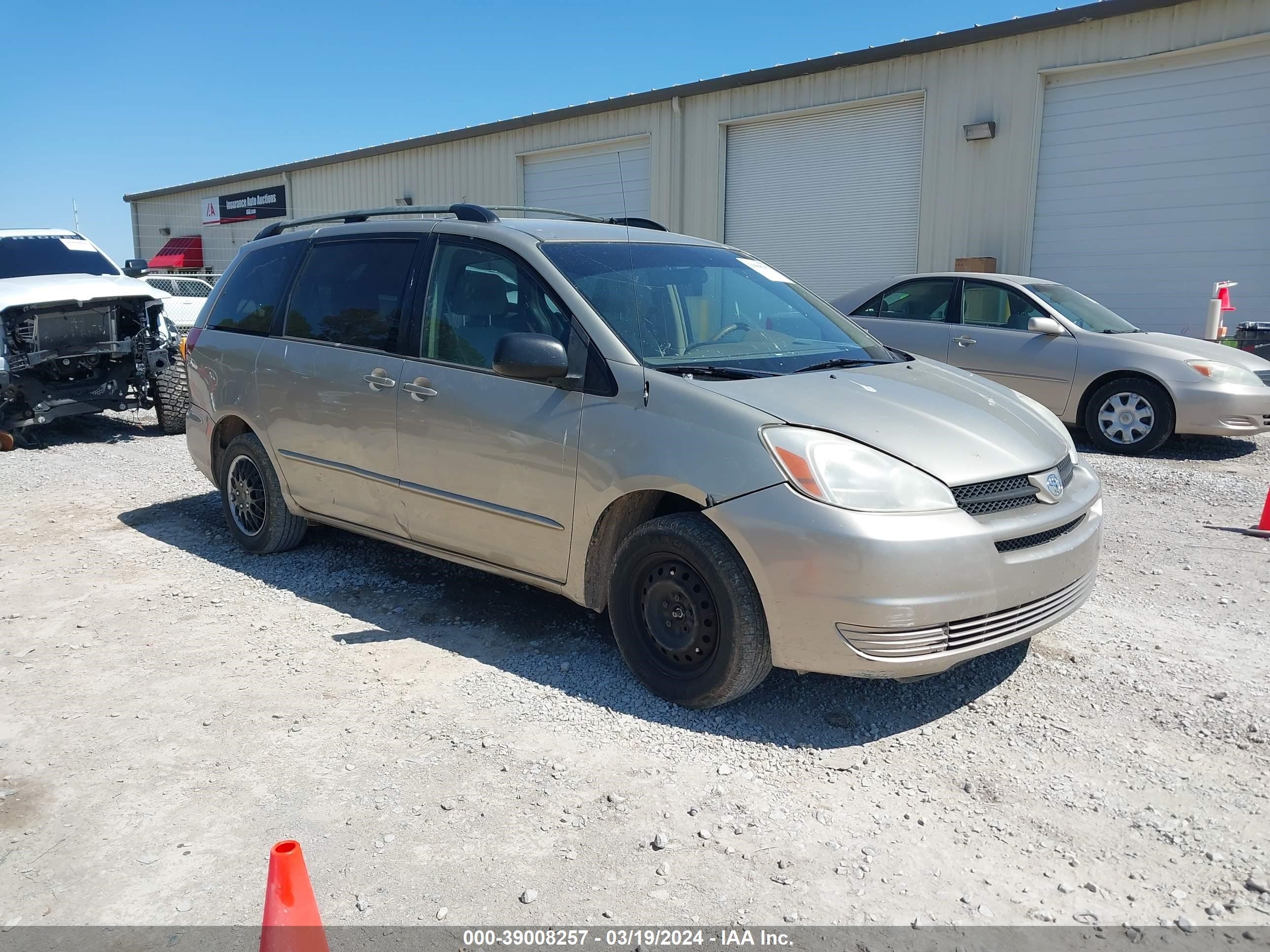 toyota sienna 2005 5tdza23c25s353639