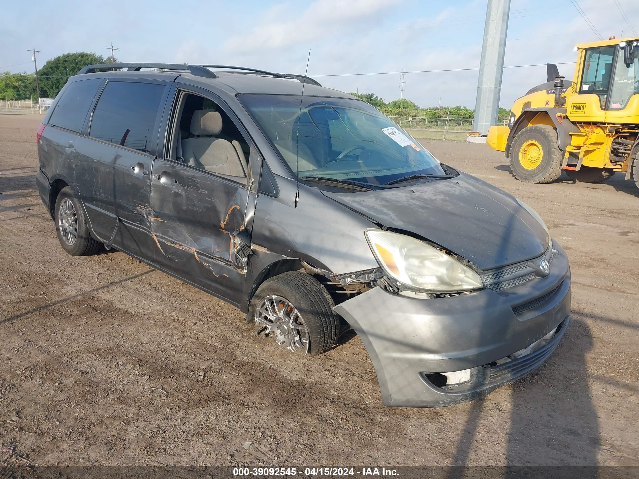 toyota sienna 2005 5tdza23c35s290759