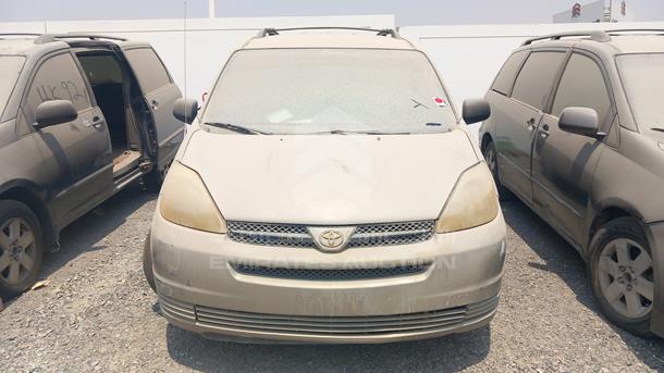 toyota sienna 2005 5tdza23c35s324845