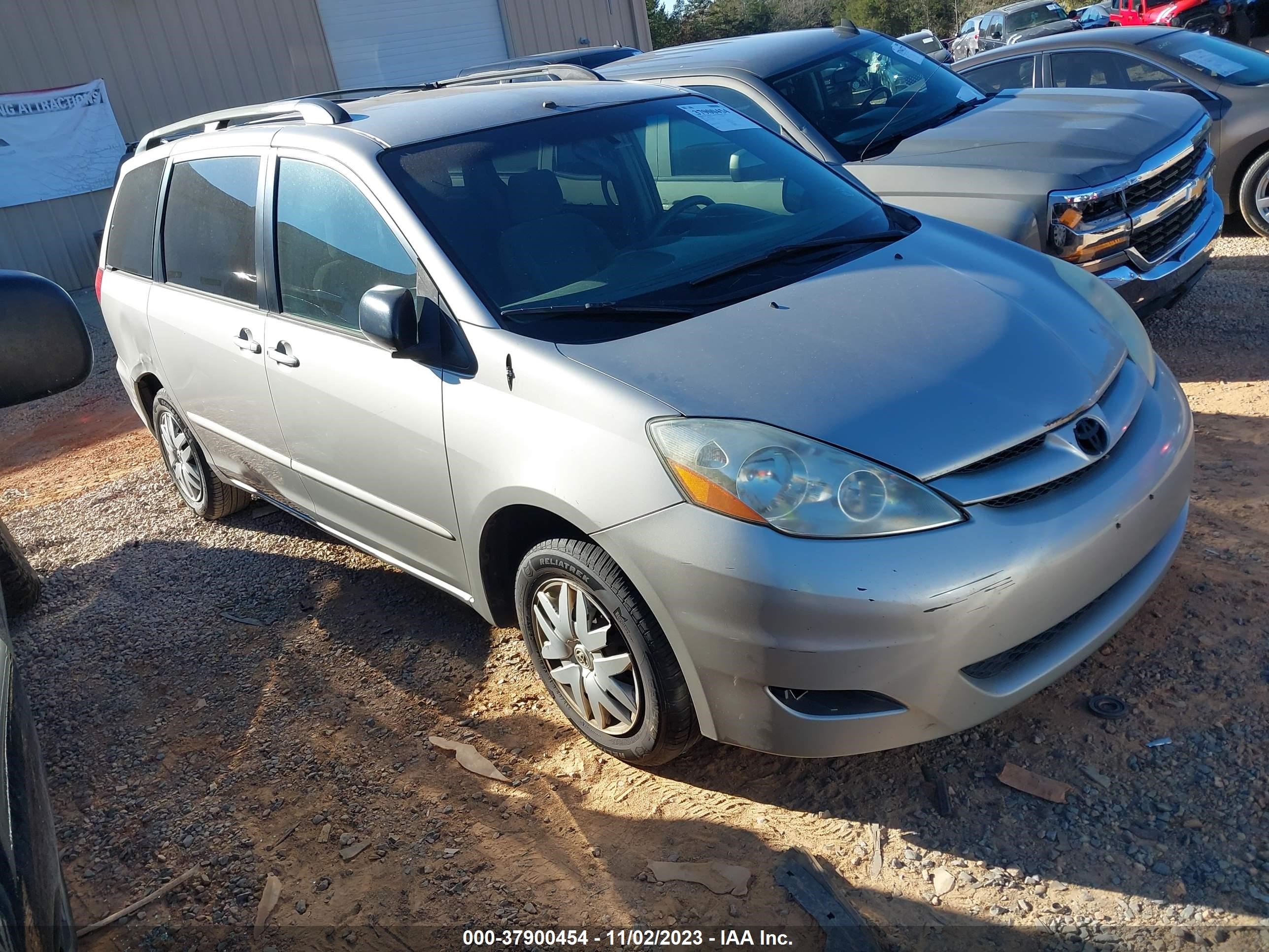 toyota sienna 2006 5tdza23c36s388353