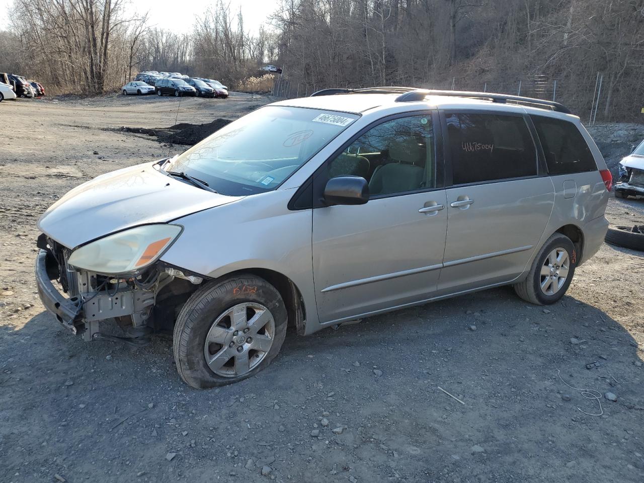 toyota sienna 2004 5tdza23c44s123146