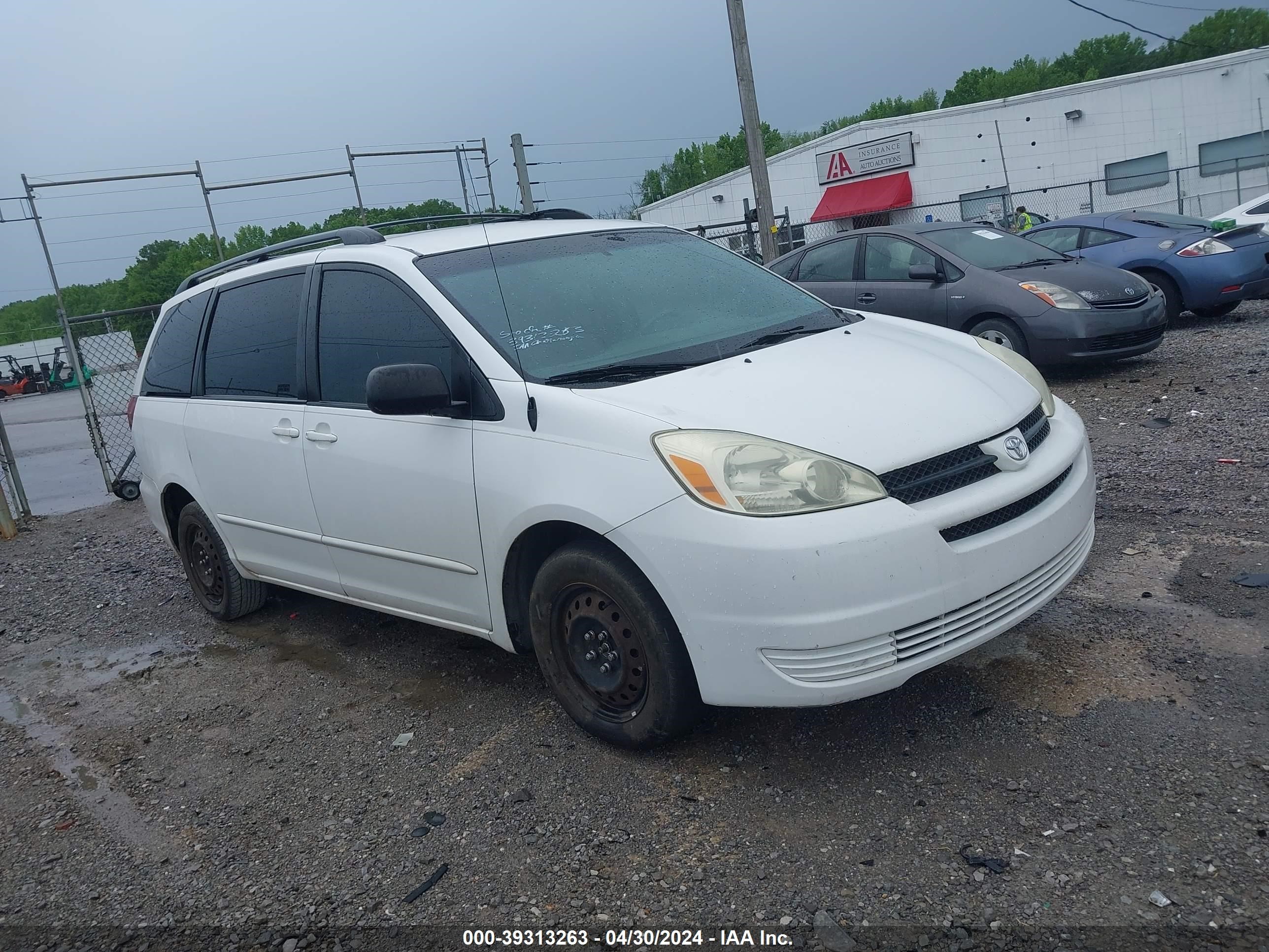 toyota sienna 2005 5tdza23c55s308128