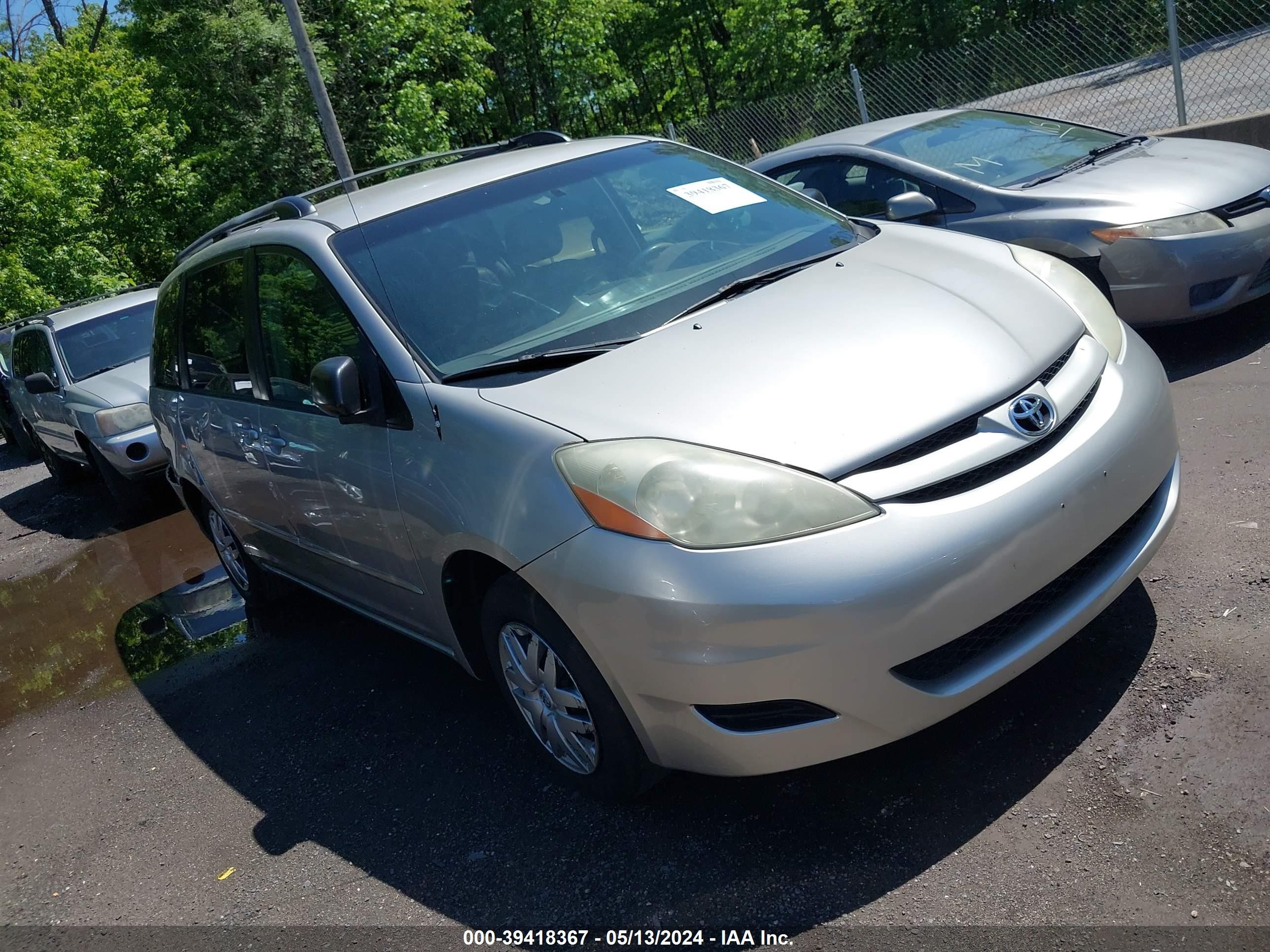 toyota sienna 2006 5tdza23c66s492254