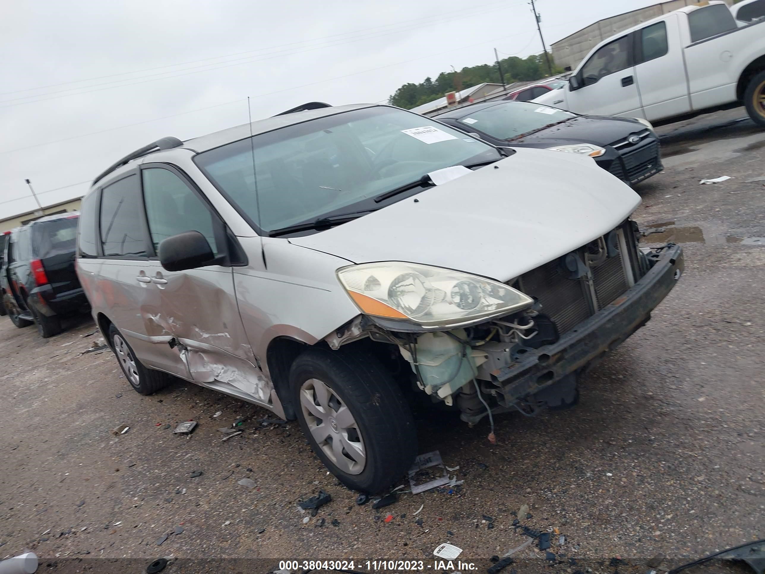 toyota sienna 2006 5tdza23c66s502846