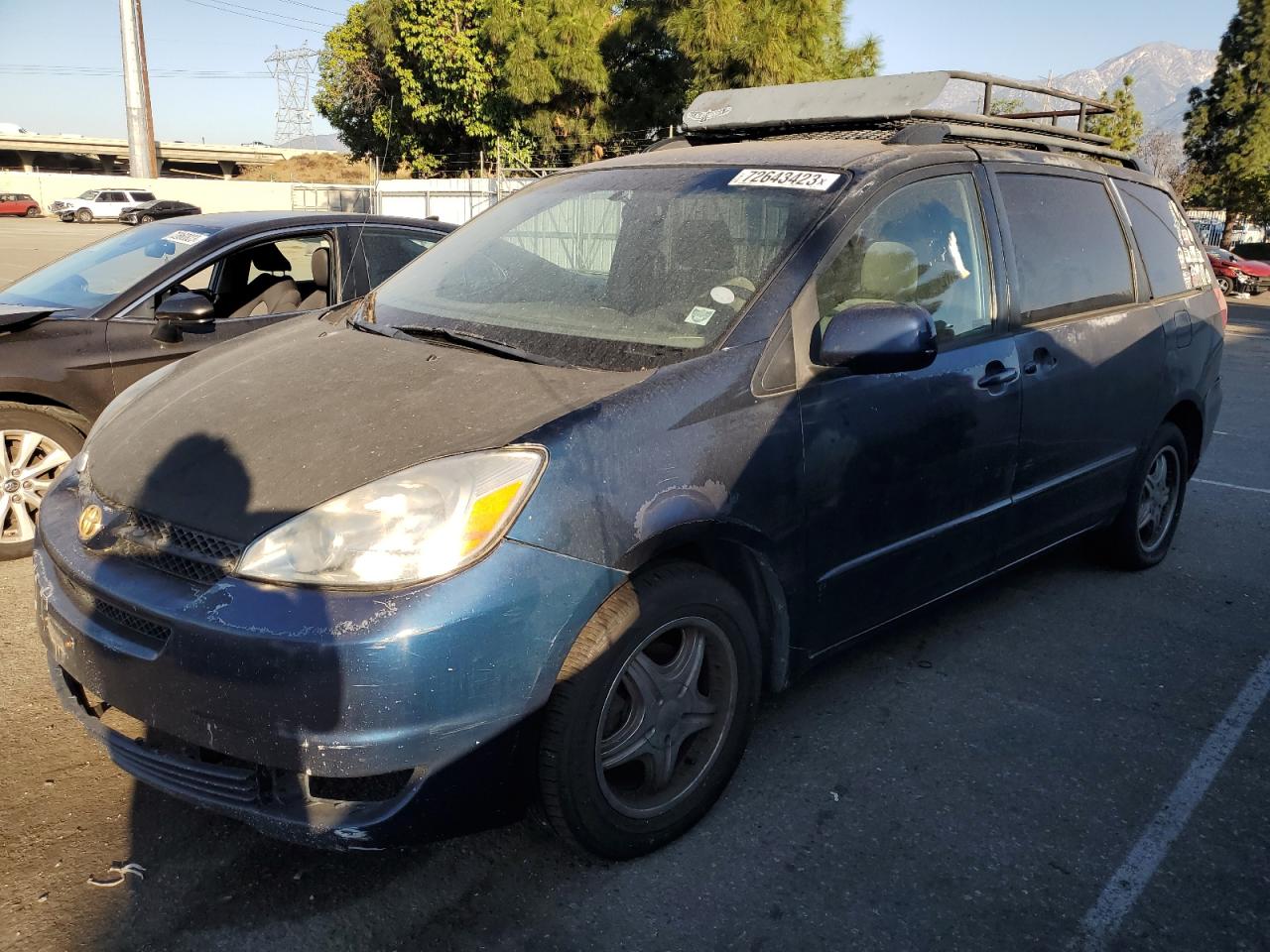 toyota sienna 2004 5tdza23c84s028752