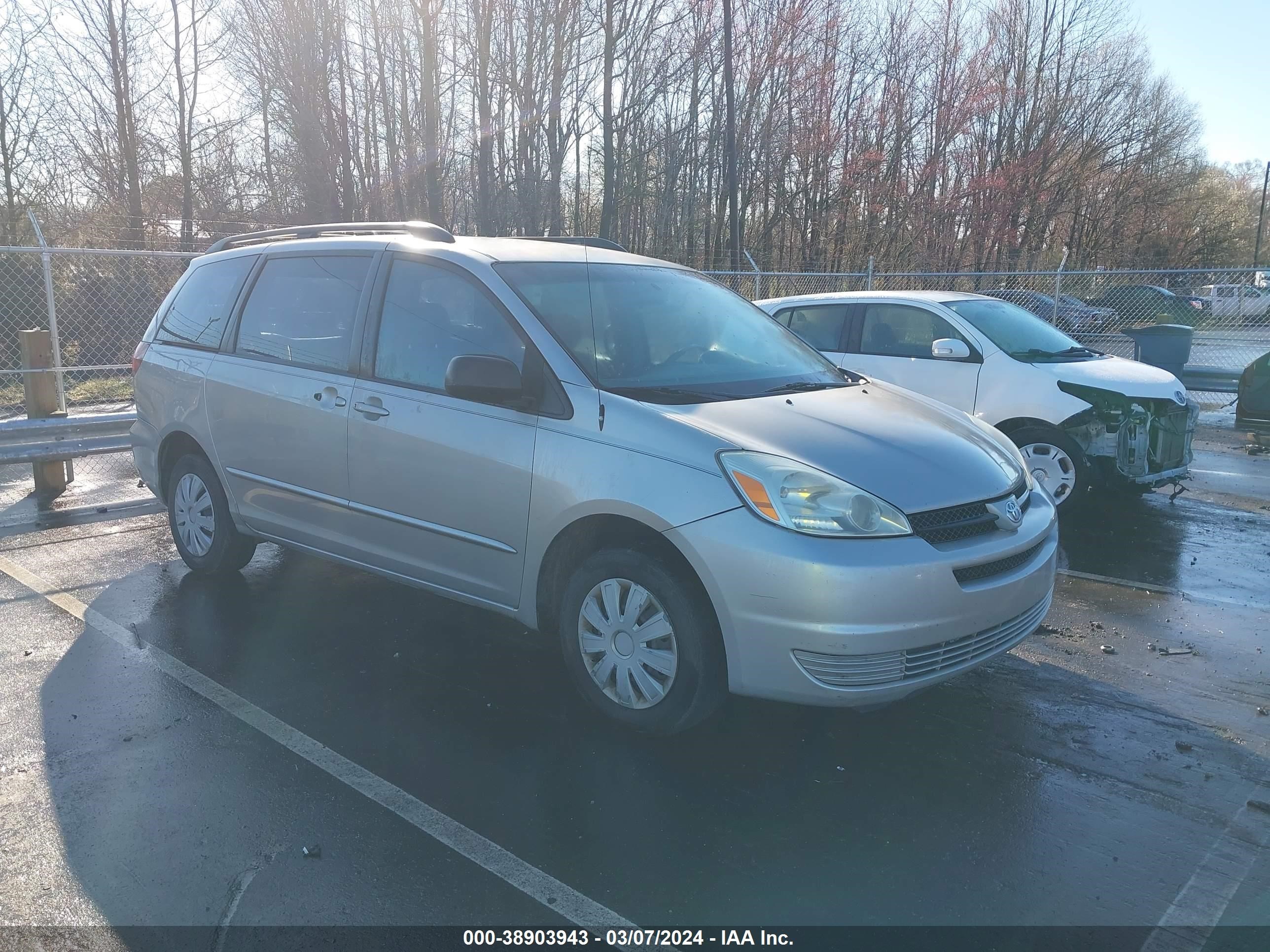 toyota sienna 2005 5tdza23c95s340998