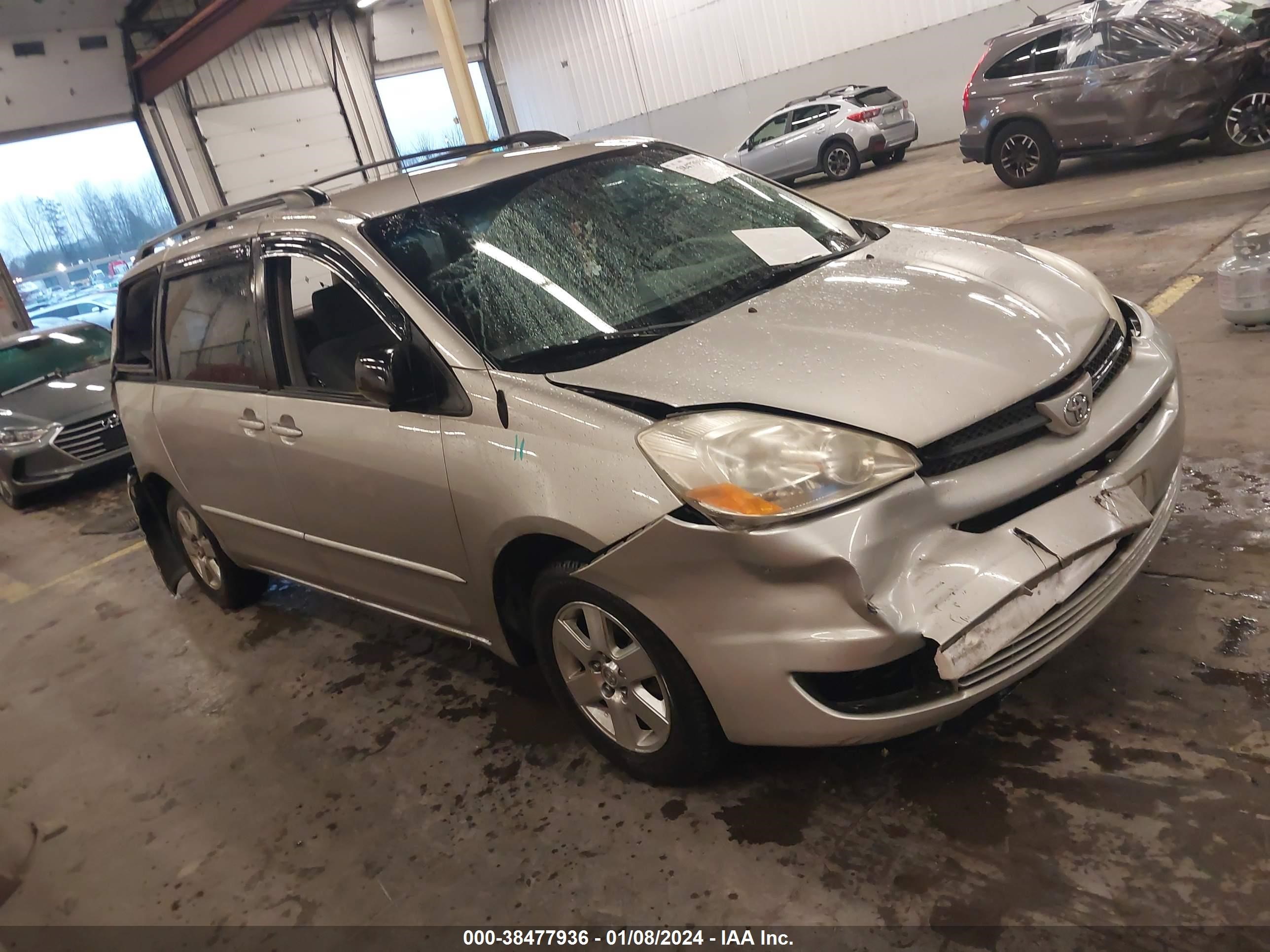 toyota sienna 2005 5tdza23cx5s301188