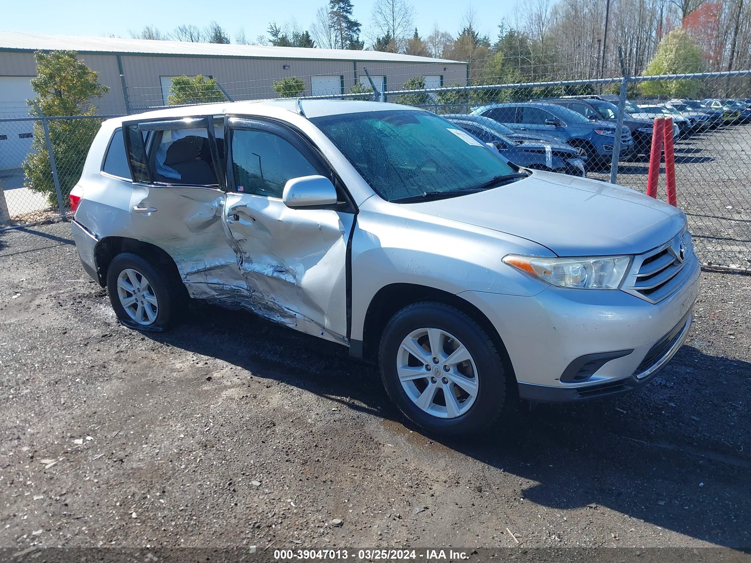 toyota highlander 2013 5tdza3eh1ds042717