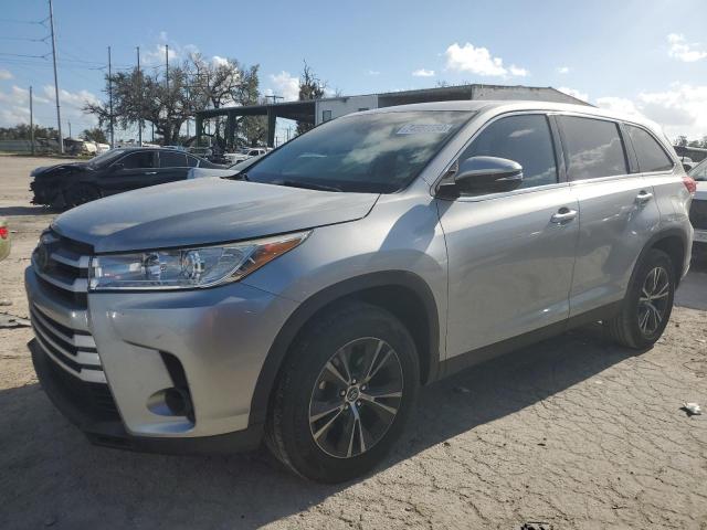 toyota highlander 2019 5tdzarfh7ks044258