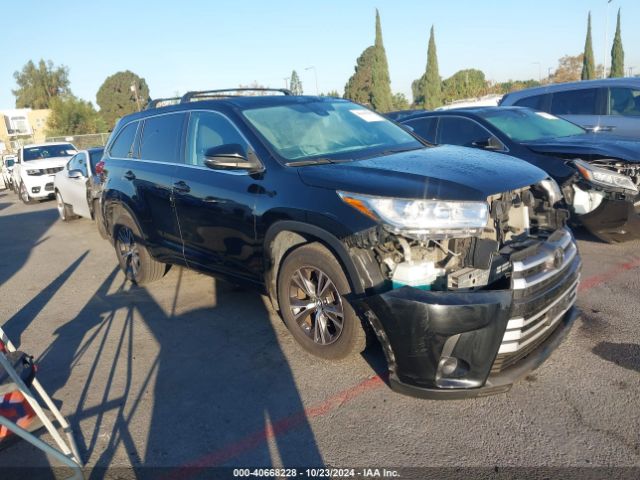 toyota highlander 2018 5tdzarfh9js038525