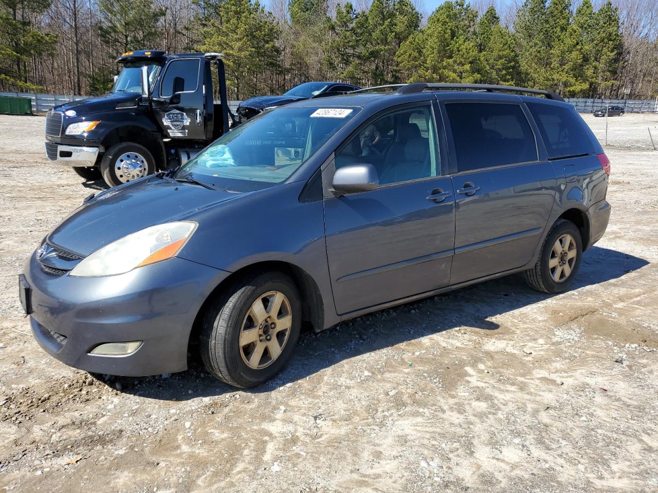 toyota sienna 2008 5tdzk22c18s205274