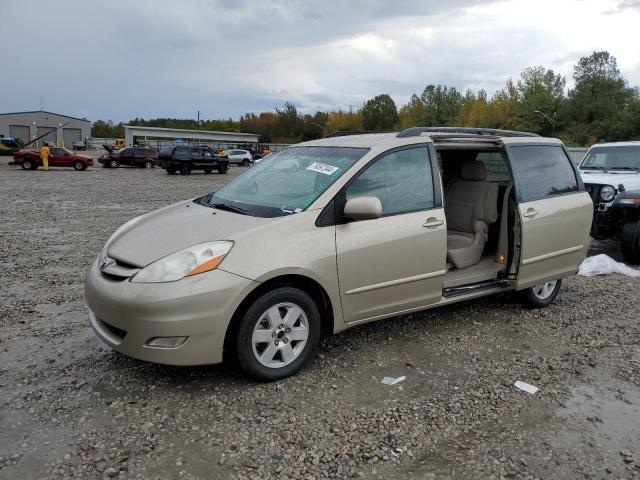 toyota sienna xle 2007 5tdzk22c47s070886