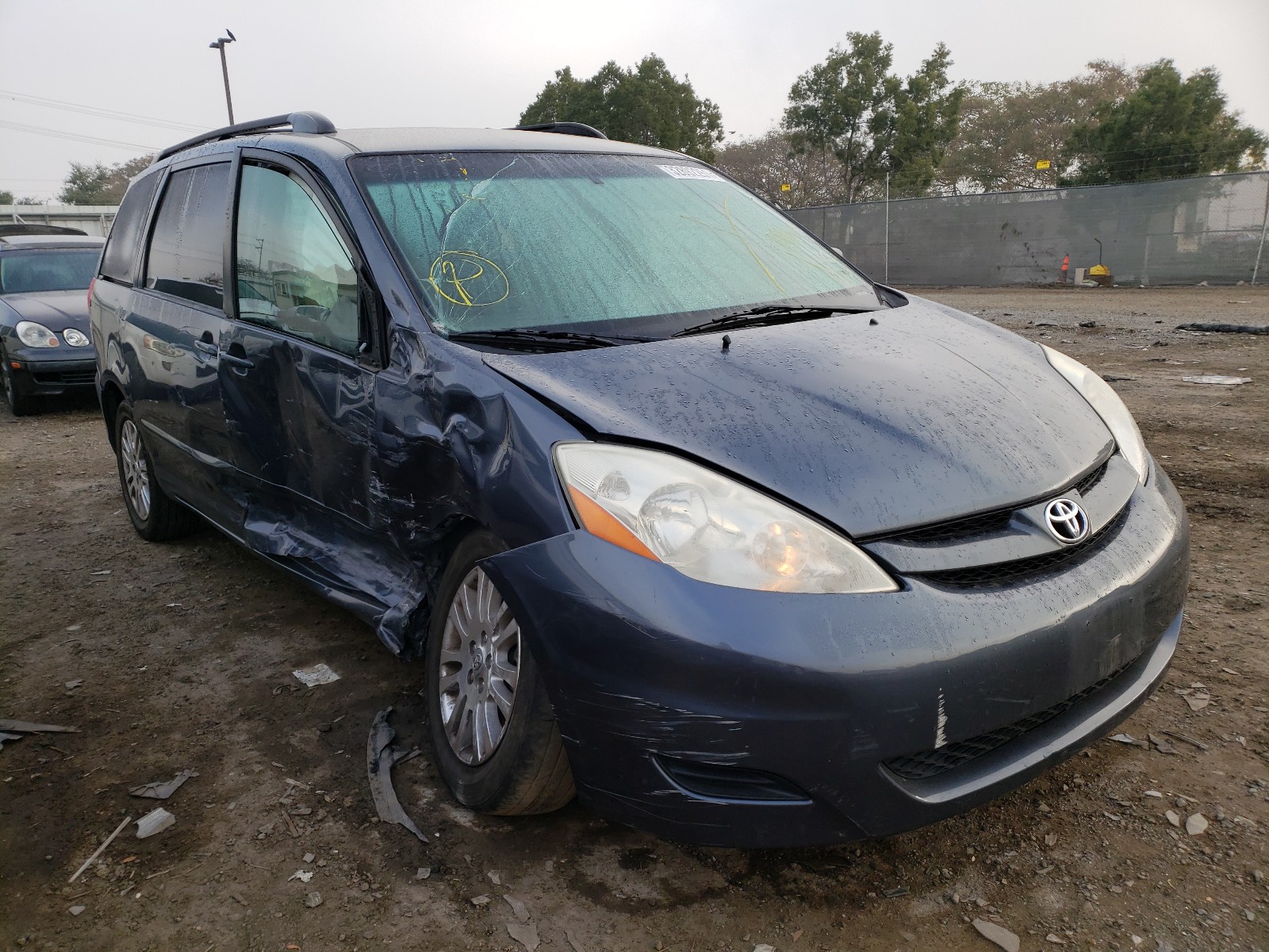 toyota sienna ce 2009 5tdzk23c19s265300