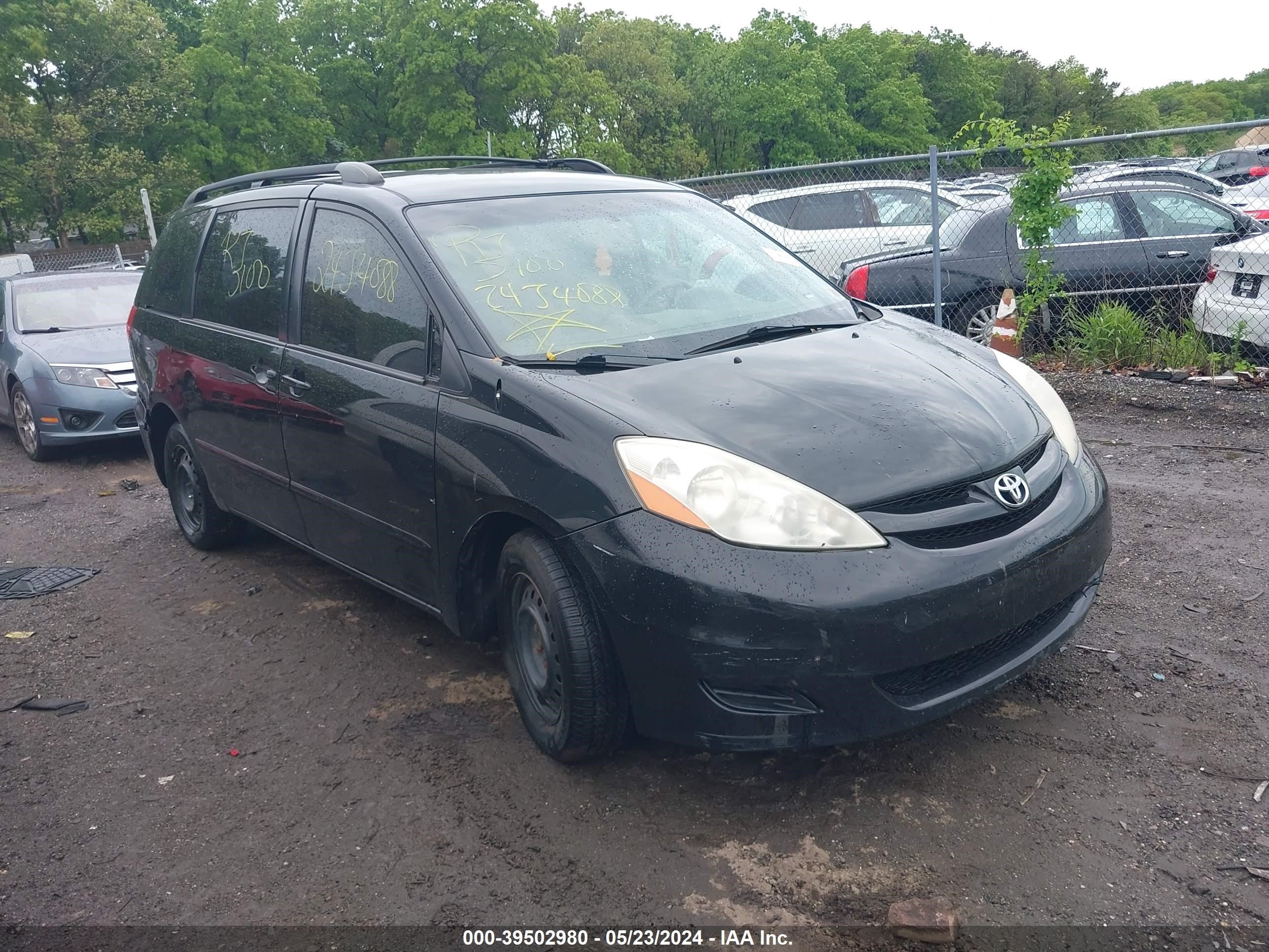 toyota sienna 2009 5tdzk23c39s228393