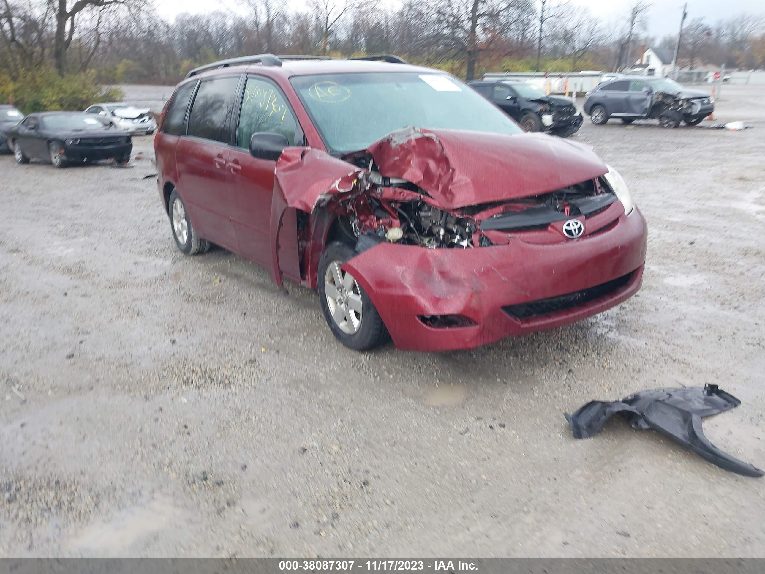 toyota sienna 2007 5tdzk23c47s097231