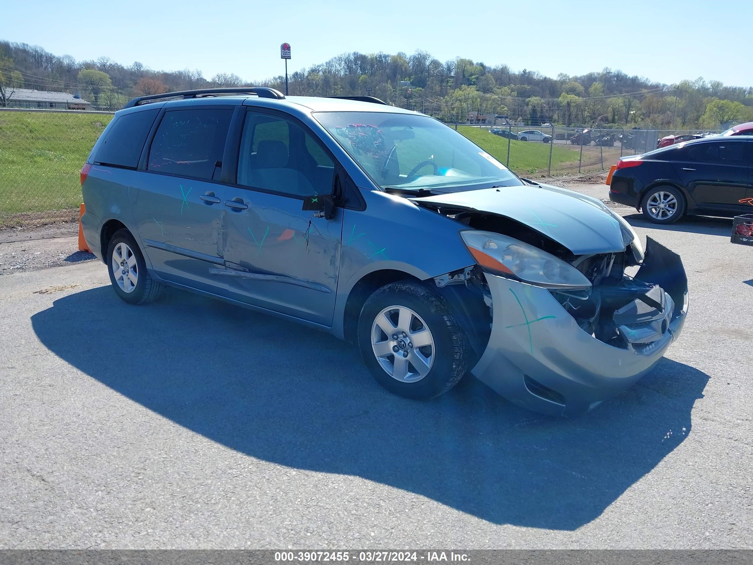 toyota sienna 2007 5tdzk23c57s014132