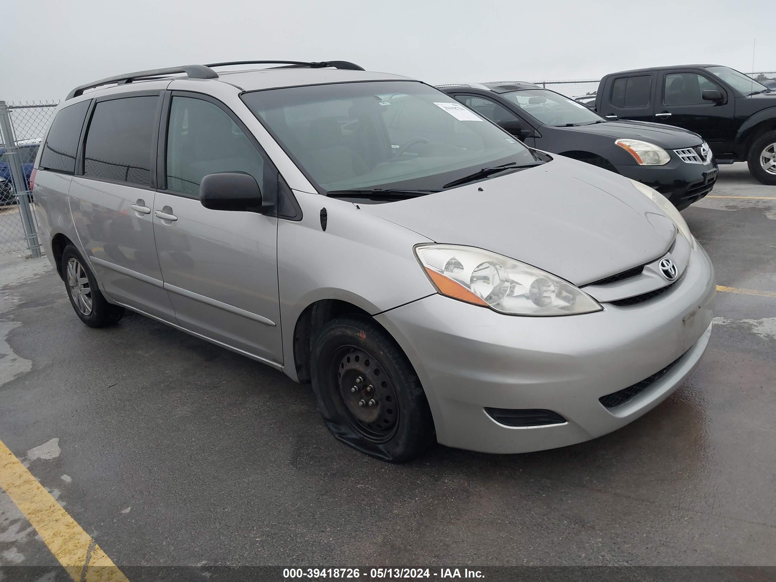 toyota sienna 2007 5tdzk23c67s074078