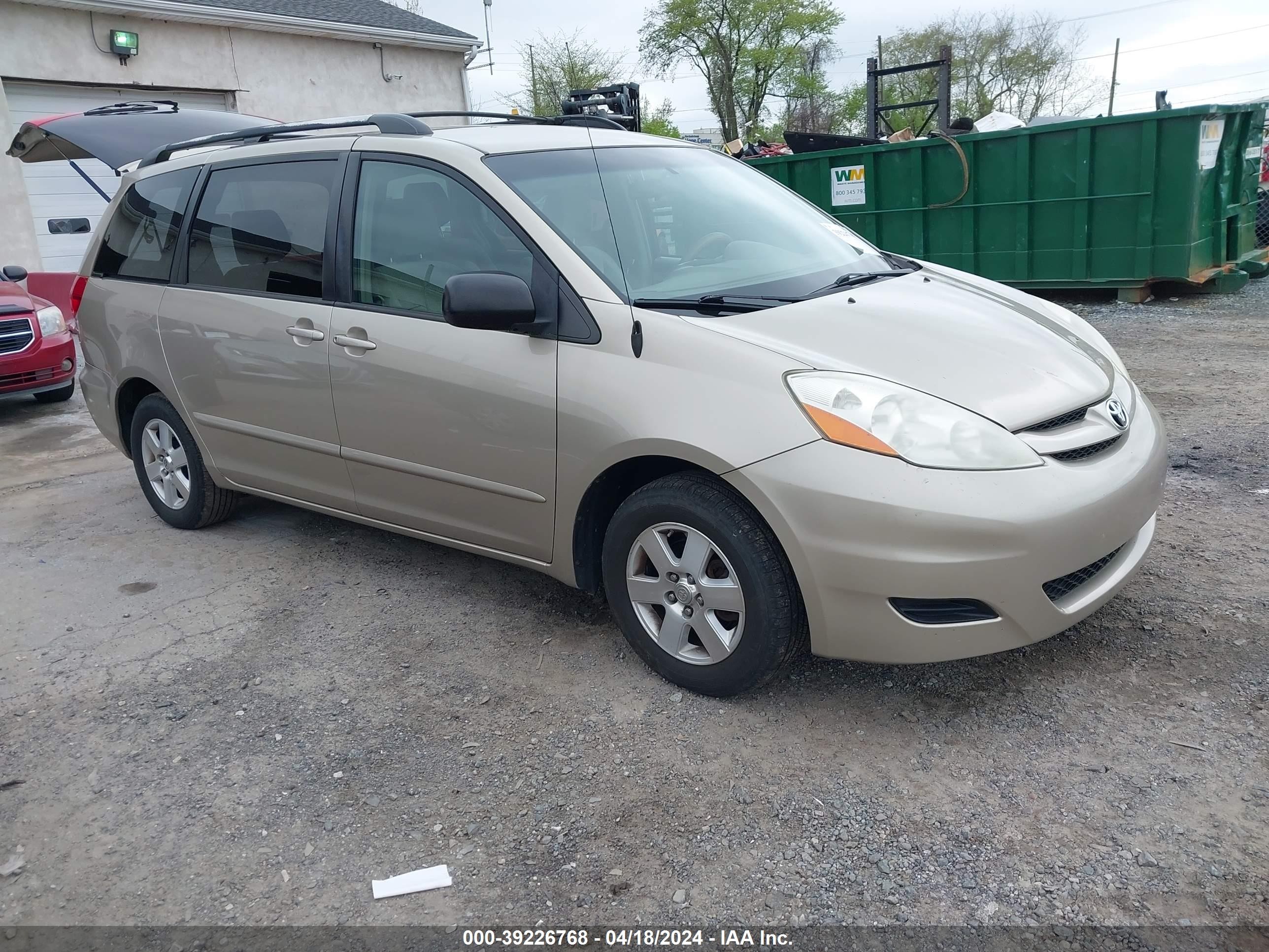 toyota sienna 2009 5tdzk23c69s254826