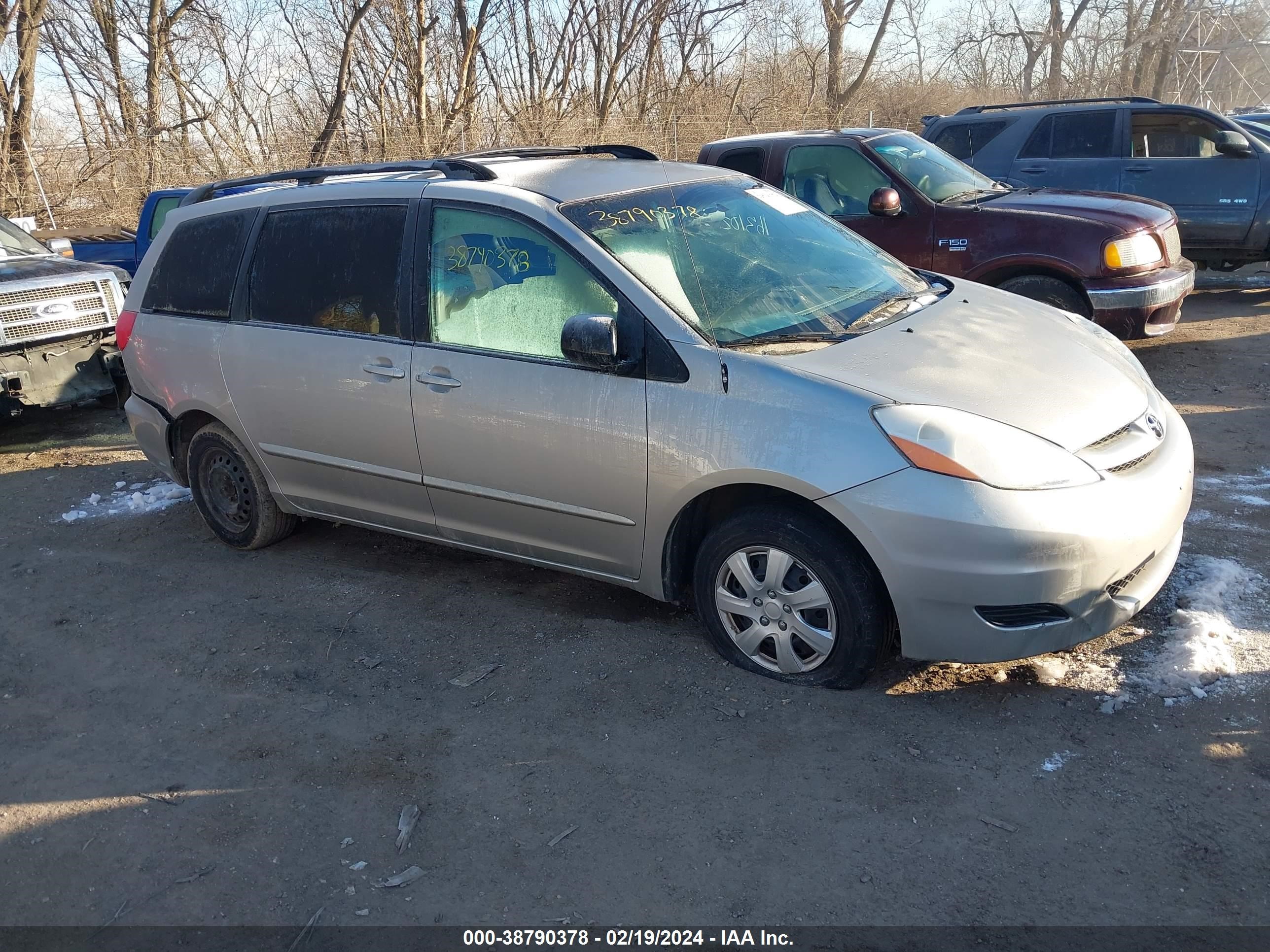 toyota sienna 2009 5tdzk23c79s249506