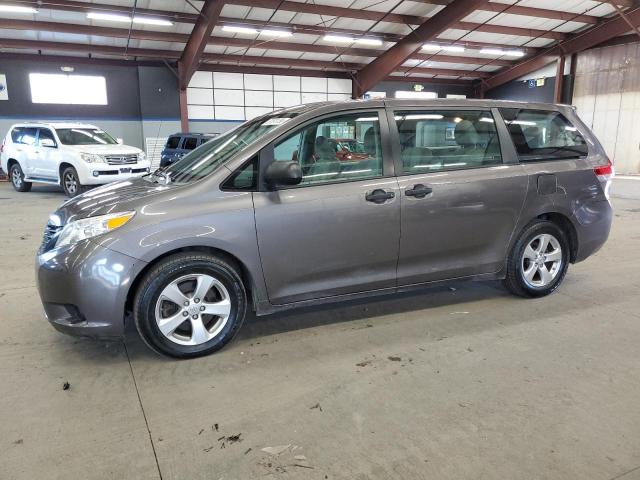 toyota sienna 2013 5tdzk3dc1ds327923