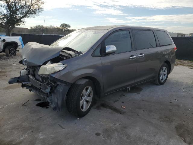 toyota sienna 2013 5tdzk3dc2ds372269