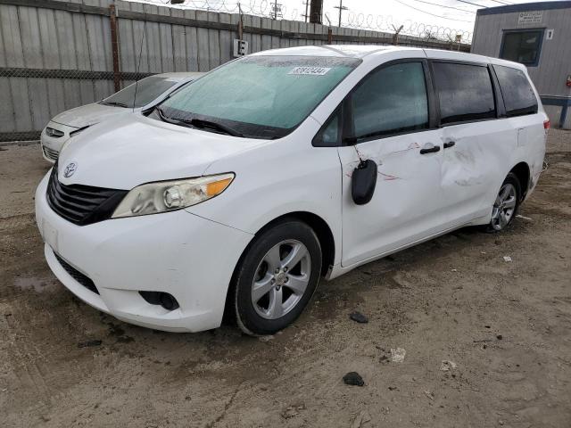 toyota sienna 2011 5tdzk3dc4bs019075