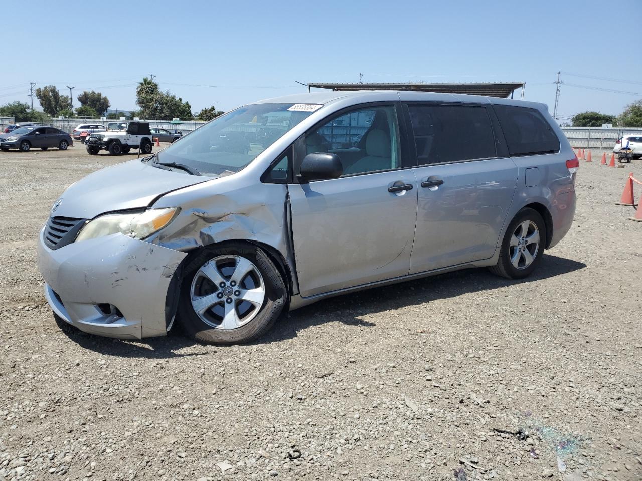 toyota sienna 2011 5tdzk3dc6bs038579