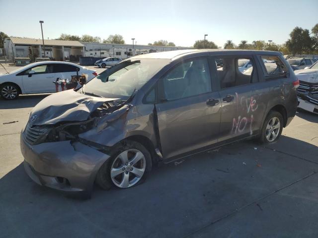 toyota sienna 2013 5tdzk3dc6ds330512