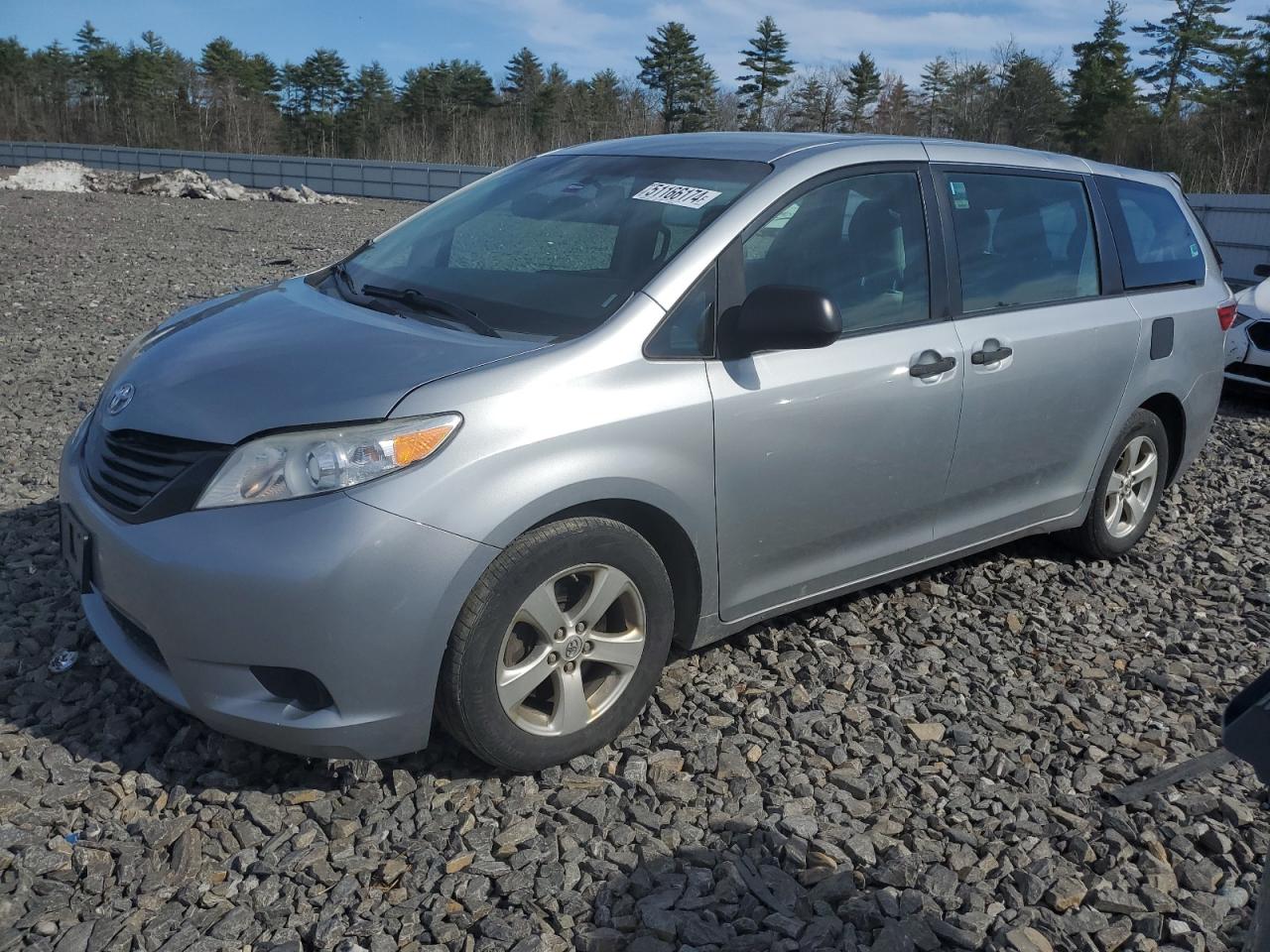 toyota sienna 2015 5tdzk3dc6fs625001