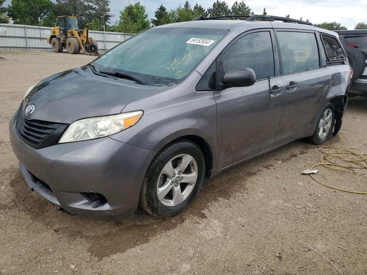 toyota sienna 2011 5tdzk3dc7bs154051