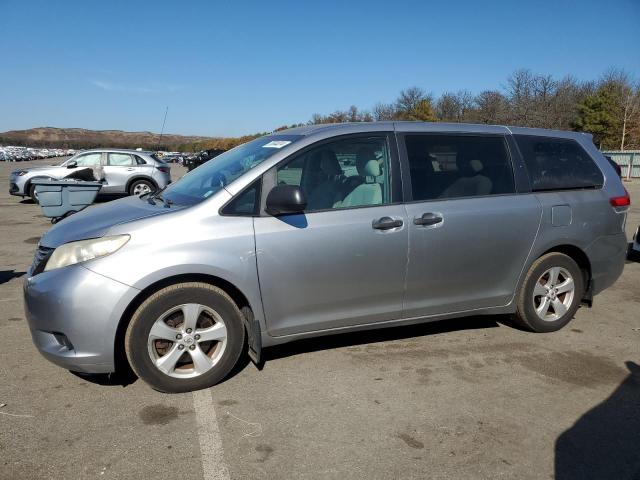 toyota sienna 2012 5tdzk3dc7cs248612