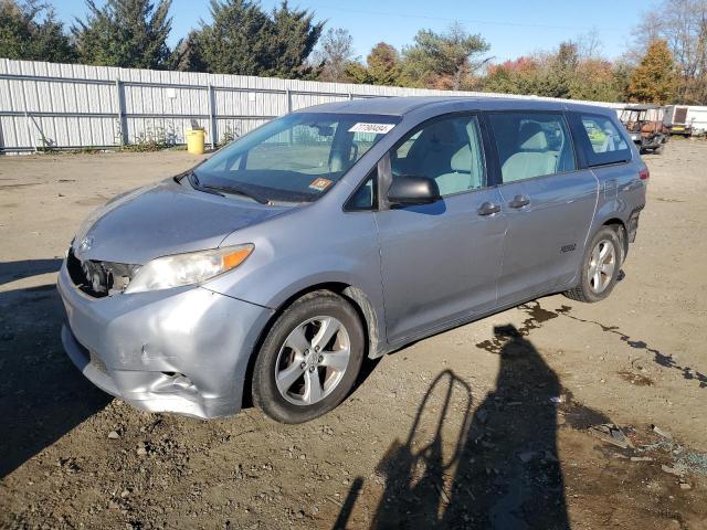 toyota sienna 2013 5tdzk3dcxds333817