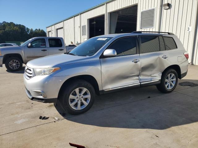 toyota highlander 2013 5tdzk3eh0ds140540