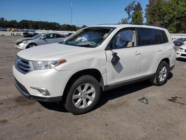 toyota highlander 2013 5tdzk3eh1ds135766