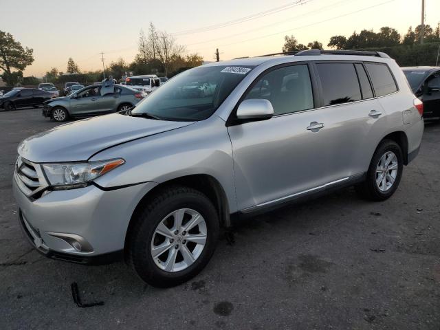 toyota highlander 2011 5tdzk3eh2bs043269