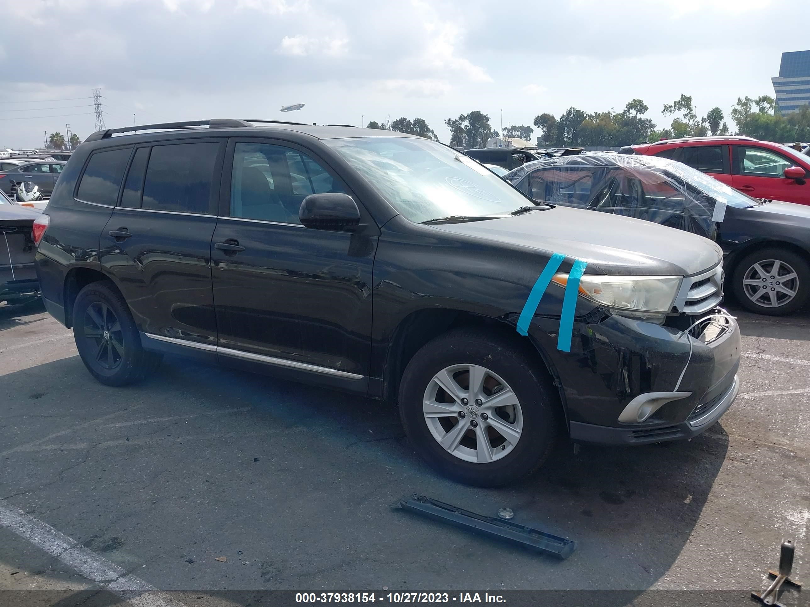 toyota highlander 2013 5tdzk3eh2ds141656