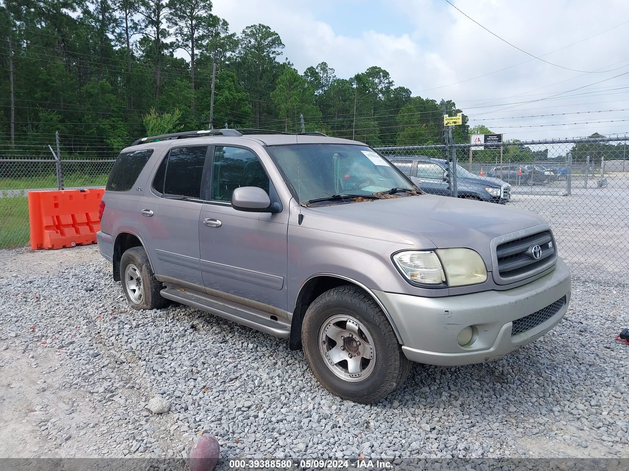 toyota sequoia 2002 5tdzt34a32s068618