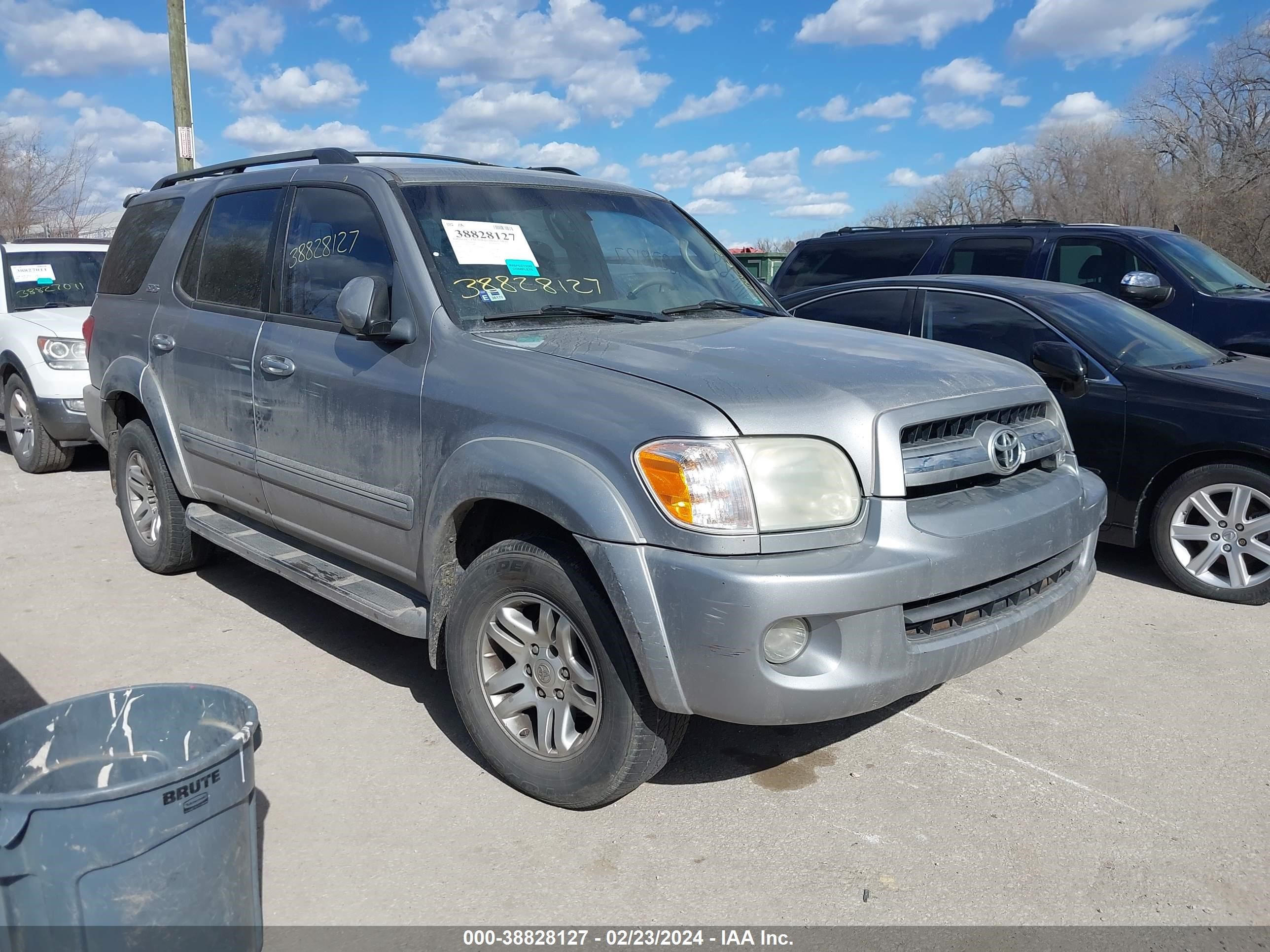 toyota sequoia 2005 5tdzt34a75s249807