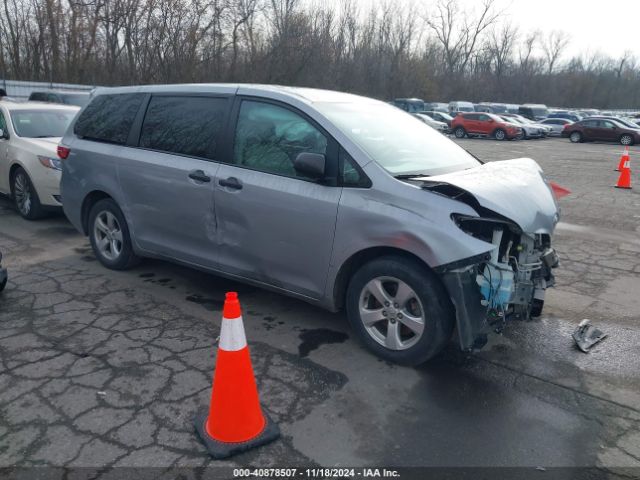 toyota sienna 2017 5tdzz3dc1hs879360