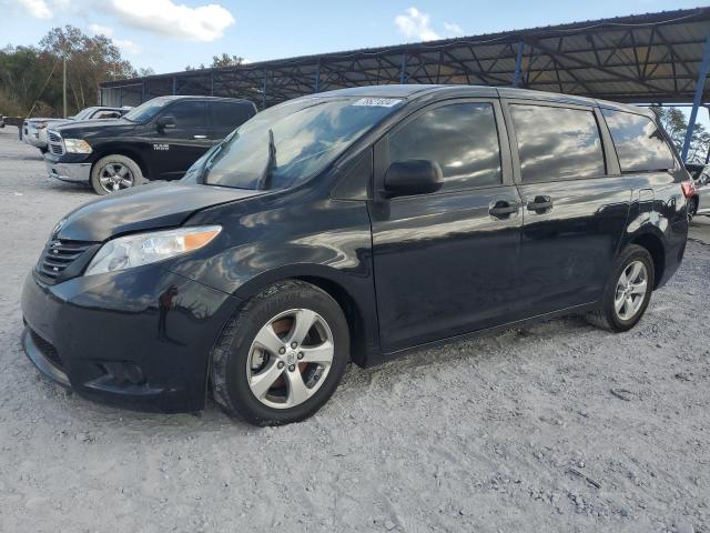 toyota sienna 2017 5tdzz3dc7hs833046