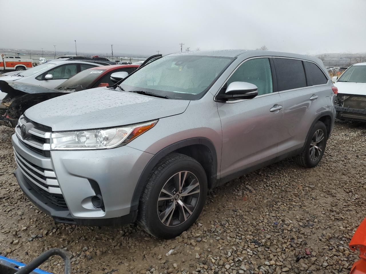 toyota highlander 2019 5tdzzrfh8ks309844