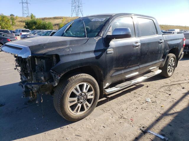 toyota tundra cre 2018 5tfaw5f14jx776754