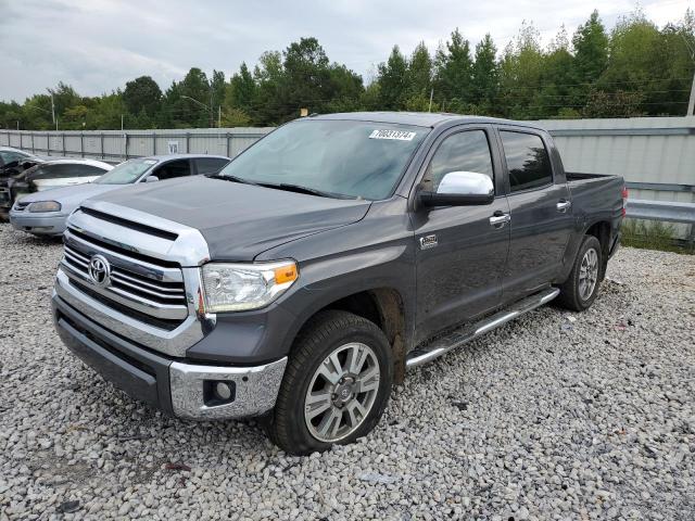 toyota tundra cre 2017 5tfaw5f17hx589454