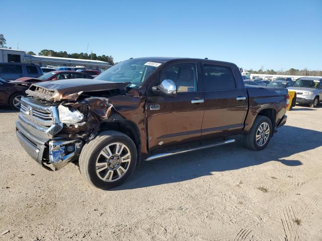 toyota tundra cre 2017 5tfay5f17hx585415