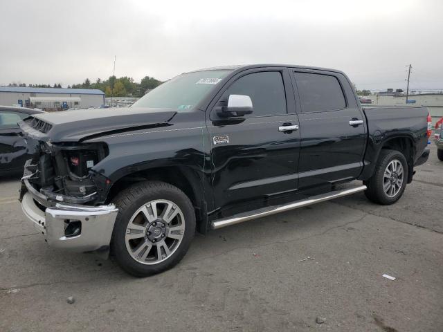 toyota tundra cre 2018 5tfay5f19jx716463