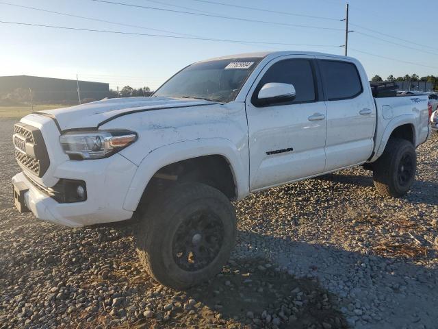 toyota tacoma dou 2016 5tfaz5cn1gx007202